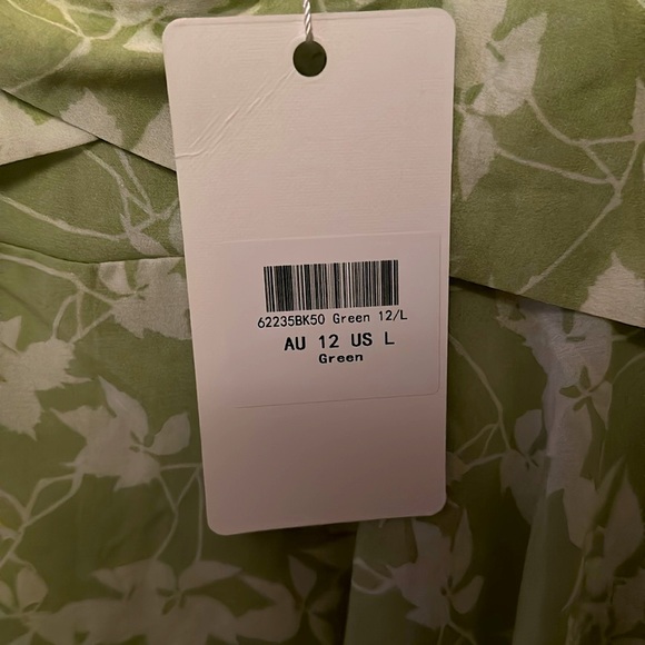 Short Romper - Picture 4 of 4